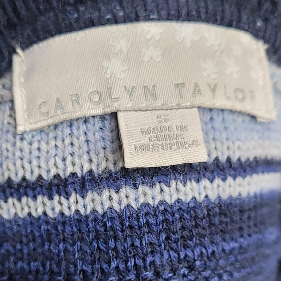 Carolyn Taylor women’s size small multi blue colored cardigan - Picture 2 of 6